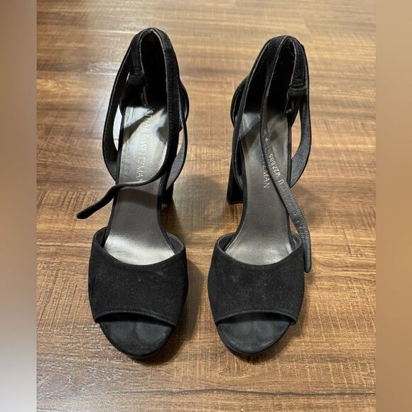 Black velvet heels - Picture 1 of 6